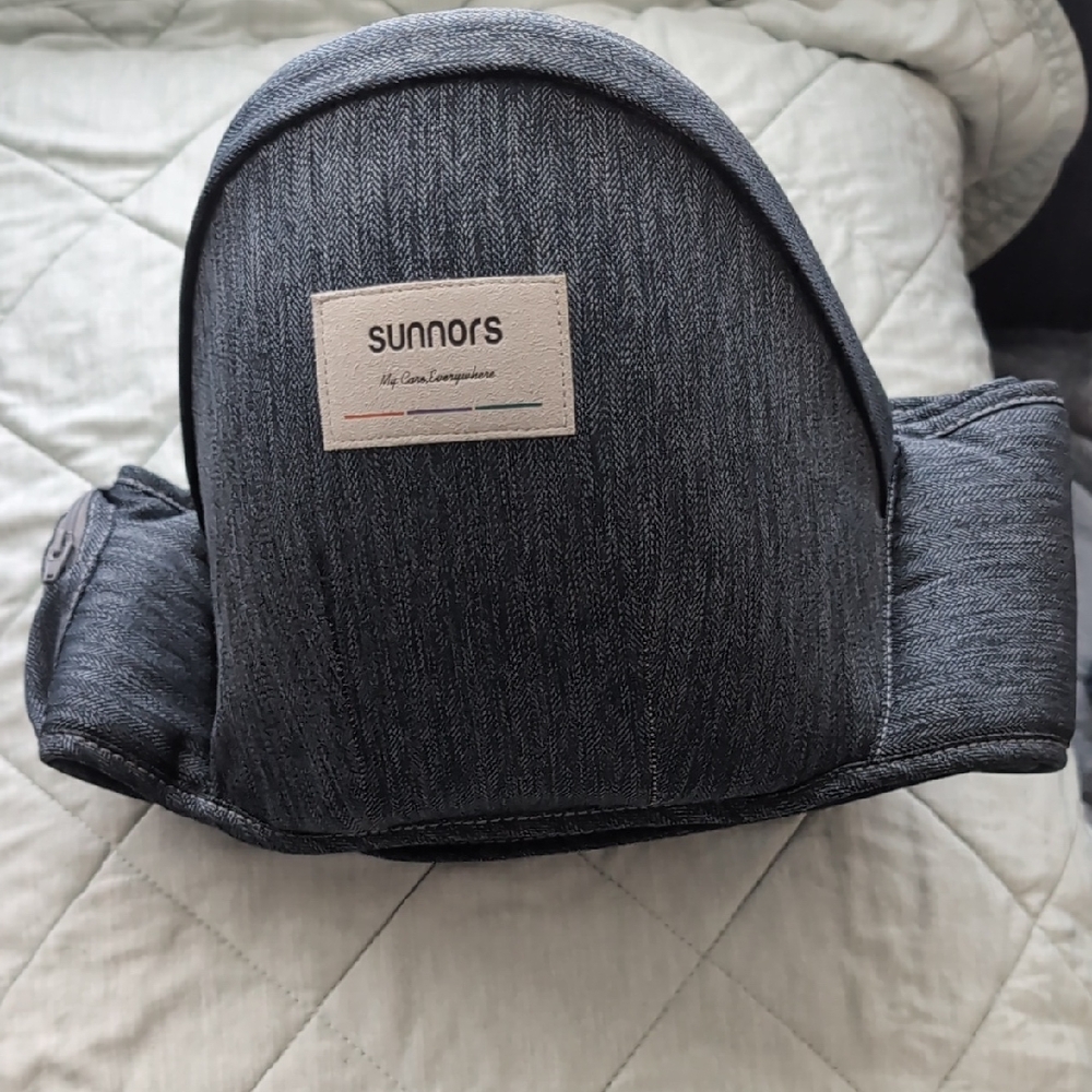 Kids Carrier in Gray